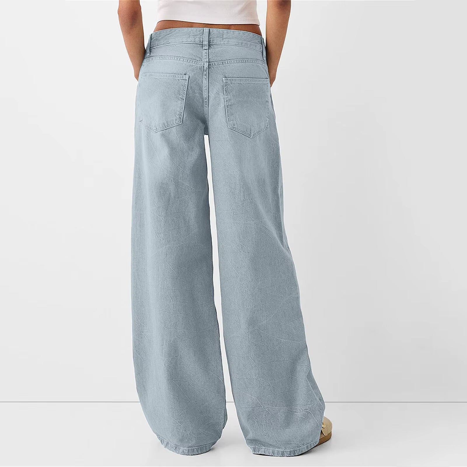 Shanie | Mid waisted relaxed fit jeans