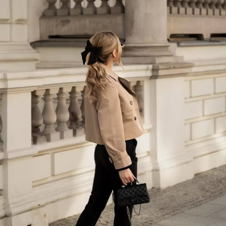 Ava | Cropped trench coat