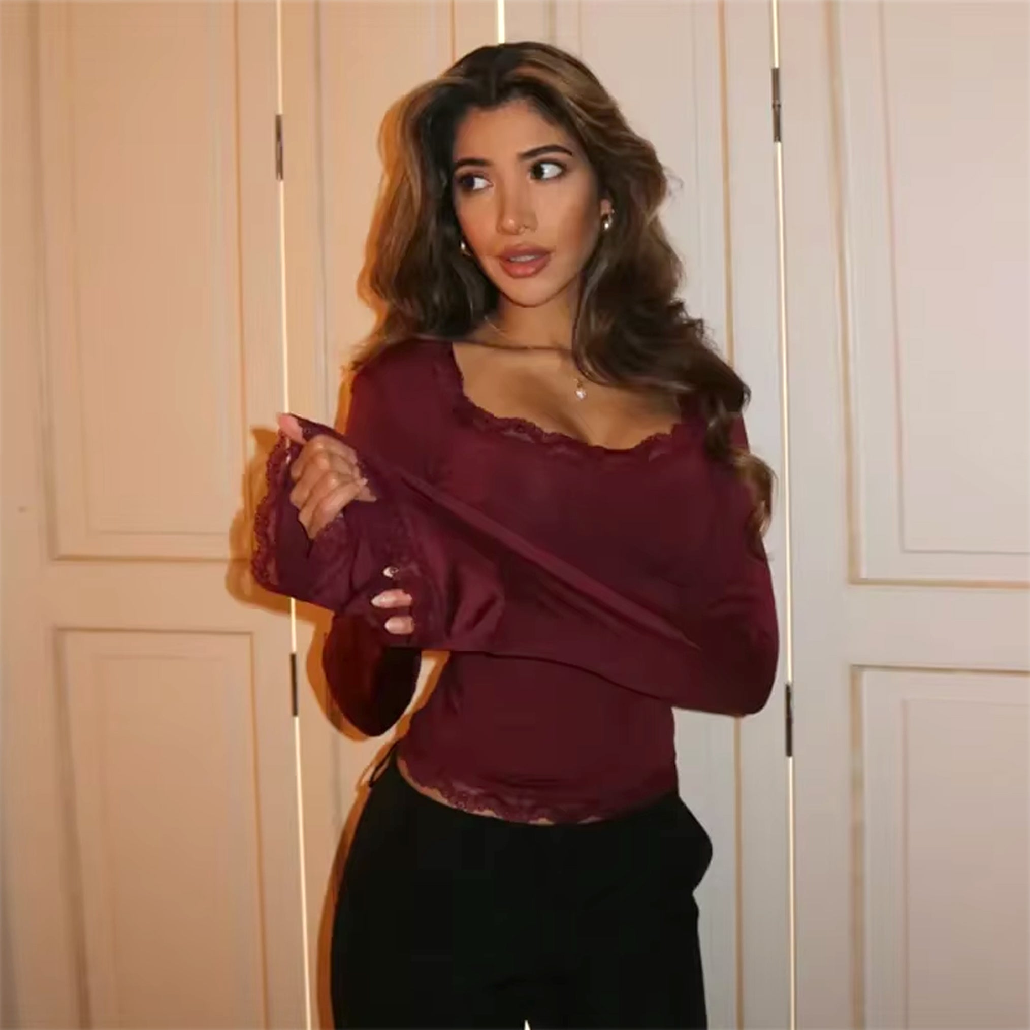 Leila | Flared sleeve top